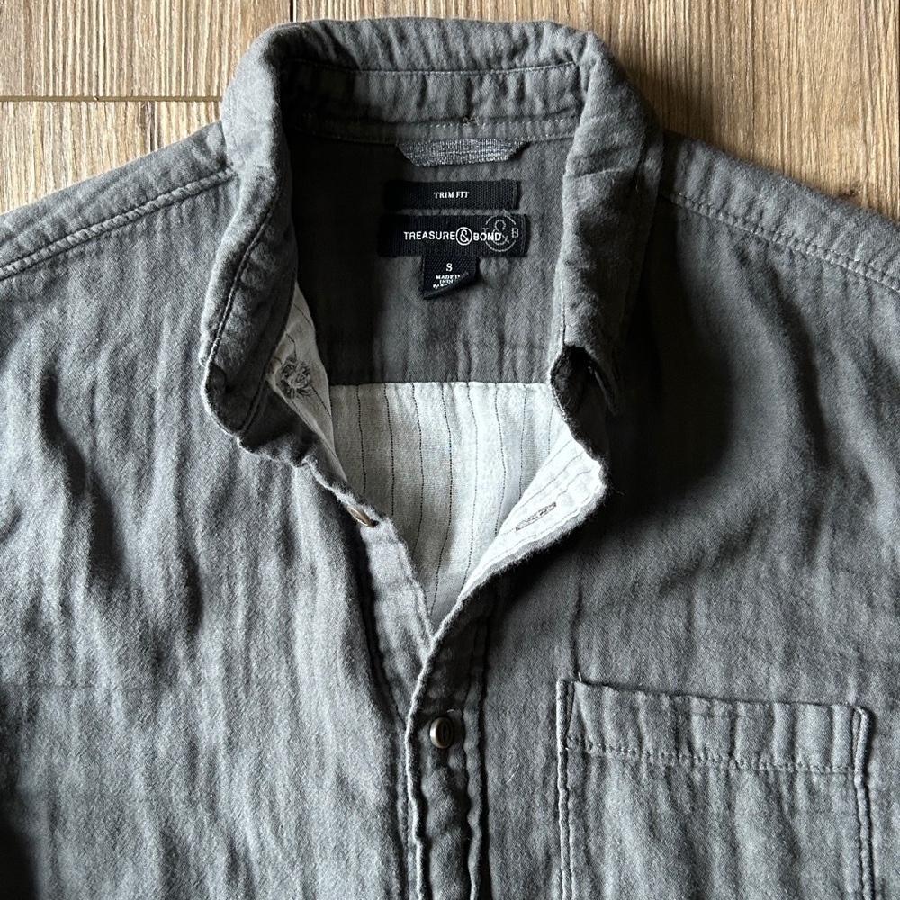 Treasure & Bond | Flannel Lined Slim Fit Casual Gray Shirt (Small) - Picture 4 of 12